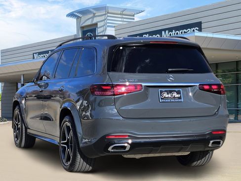 New 2026 Mercedes-Benz GLS 450 450 image 4