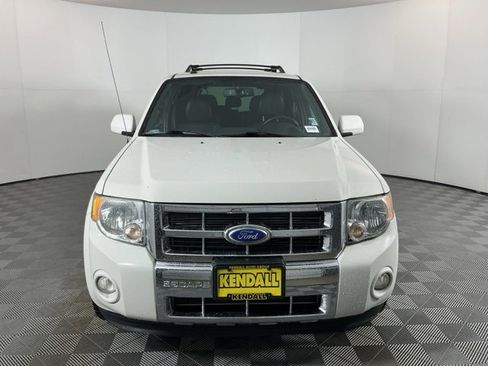 Used 2011 Ford Escape Limited image 2
