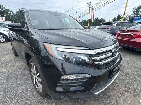 Used 2018 Honda Pilot Elite image 3