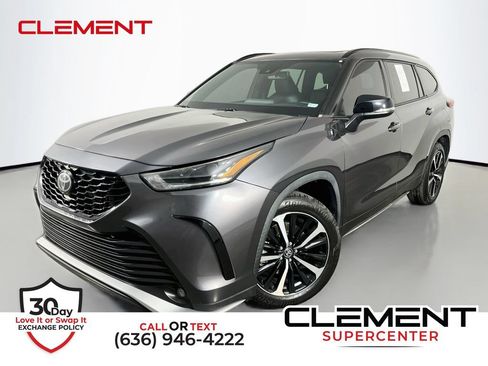Used 2021 Toyota Highlander XSE AWD/4WD image 1