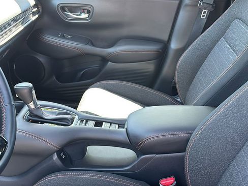 Certified 2026 Honda HR-V Sport image 23
