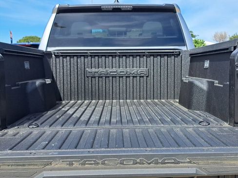 Used 2025 Toyota Tacoma SR5 image 24