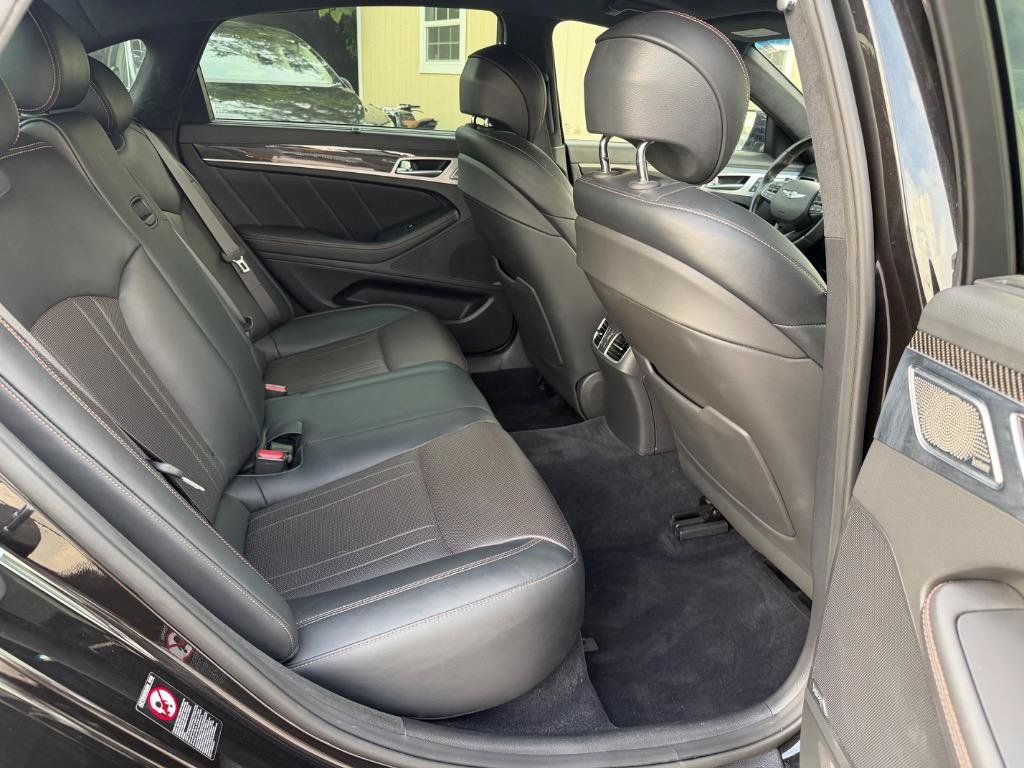 Used 2019 Genesis G80 3.3T Sport RWD image 16