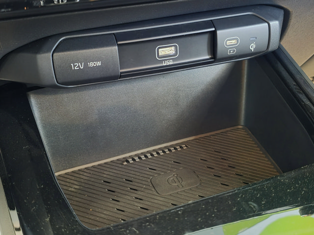 New 2025 Kia Niro Wind w/ Wind Preserve Package FWD image 16