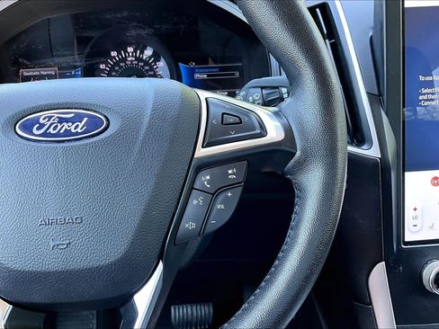 Certified 2024 Ford Edge SEL AWD/4WD image 25