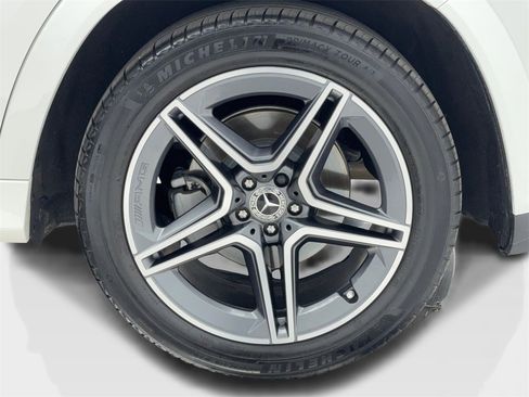 Used 2025 Mercedes-Benz GLS 450 4MATIC w/ AMG Line Exterior image 55