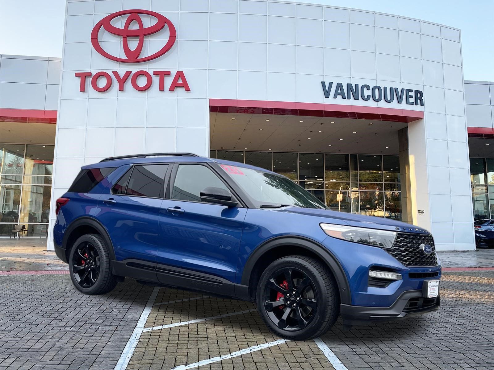 Used 2020 Ford Explorer ST w/ ST Street Pack AWD/4WD image 1