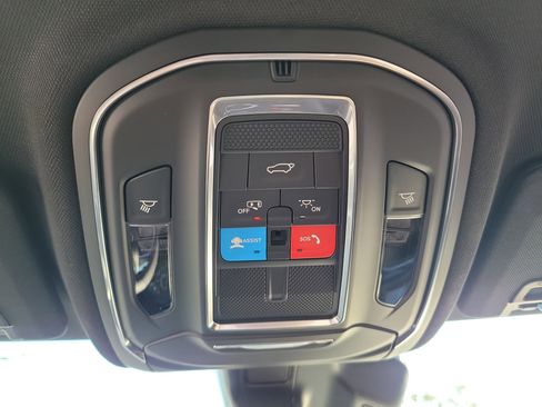 Used 2024 Jeep Grand Cherokee Trailhawk w/ Advanced Protech Group II image 22