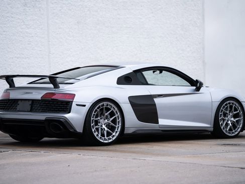 Used 2022 Audi R8 V10 performance image 10