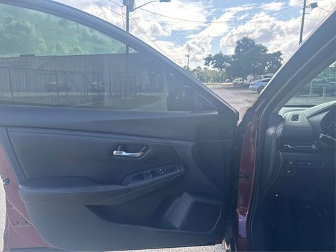 Used 2020 Nissan Sentra SV w/ Electronics Package FWD image 21