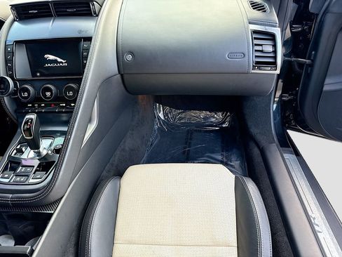 Used 2018 Jaguar F-TYPE R w/ Suedecloth Interior Package AWD/4WD image 16