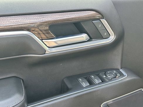 Certified 2022 Chevrolet Silverado 1500 RST w/ Max Trailering Package AWD/4WD image 15