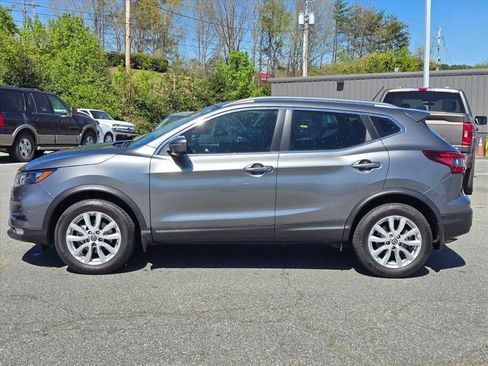 Used 2022 Nissan Rogue Sport SV w/ Technology Package image 23