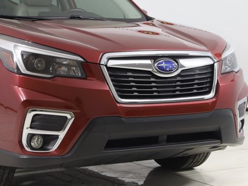 Used 2021 Subaru Forester Limited image 40