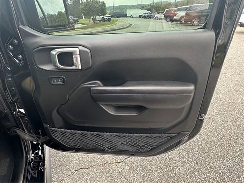 Used 2021 Jeep Wrangler Unlimited Sport image 14