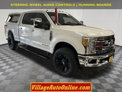 Used 2017 Ford F250 Lariat w/ Lariat Ultimate Package AWD/4WD image 5