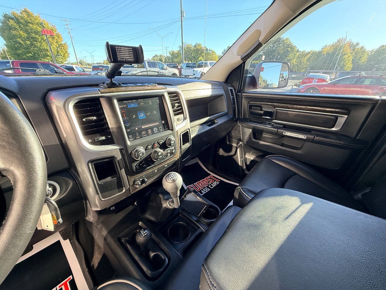 Used 2014 RAM 2500 Tradesman w/ Chrome Appearance Group AWD/4WD image 28