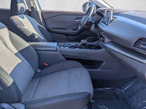 Used 2023 Nissan Rogue SV image 19