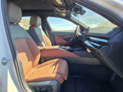 New 2026 BMW 550e xDrive w/ Executive Package AWD/4WD image 45