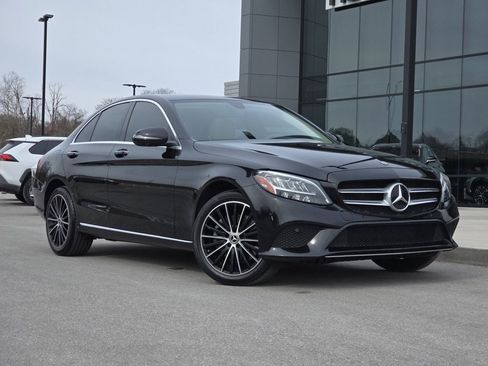 Used 2021 Mercedes-Benz C 300 4MATIC Sedan image 2
