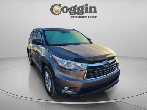 Used 2015 Toyota Highlander Limited Platinum image 5