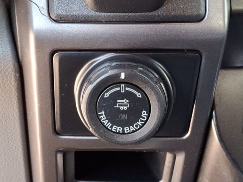 Certified 2019 Ford F150 XLT w/ Equipment Group 302A Luxury image 25