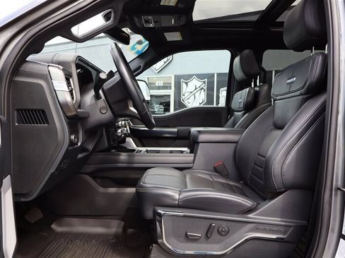 Used 2025 Ford F350 Platinum AWD/4WD image 18