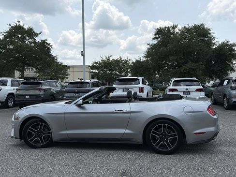Used 2020 Ford Mustang Premium RWD image 32