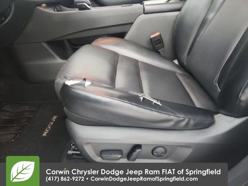 Used 2021 Nissan Rogue SV w/ Premium Package AWD/4WD image 19