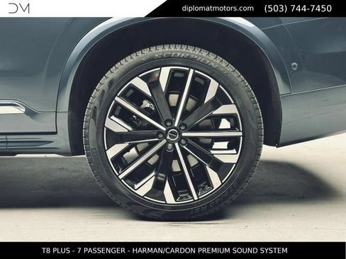 Used 2026 Volvo XC90 T8 Plus w/ Protection Package Premier AWD/4WD image 44