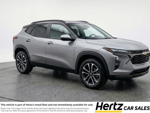 Used 2025 Chevrolet TrailBlazer LT image 1