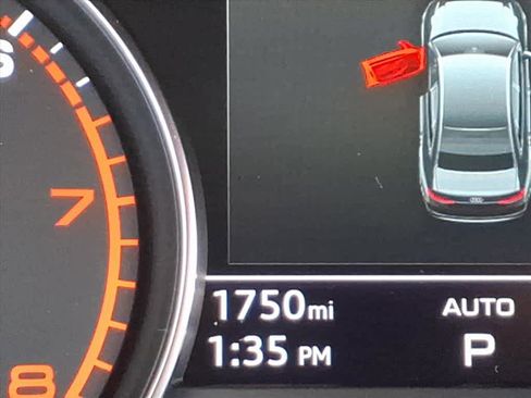 Used 2024 Audi A4 2.0T Premium w/ Convenience Package image 13