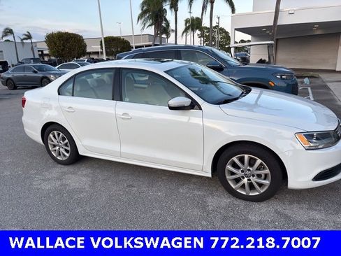 Used 2014 Volkswagen Jetta SE image 3