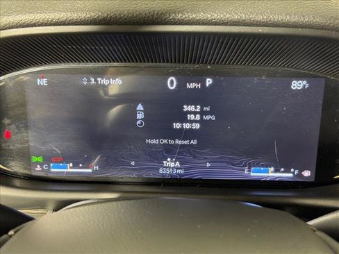 Used 2022 Jeep Wagoneer Series II AWD/4WD image 28