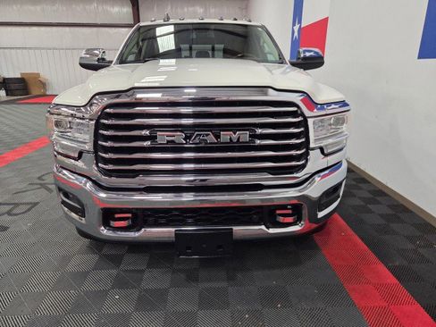 Used 2022 RAM 3500 Limited image 17