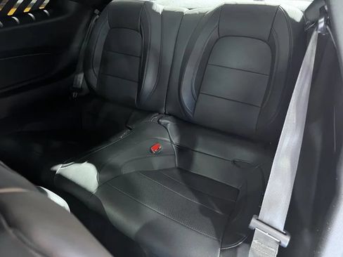Used 2022 Ford Mustang GT w/ Equipment Group 301A RWD image 18