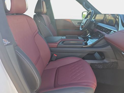 New 2026 INFINITI QX80 Autograph AWD/4WD image 10