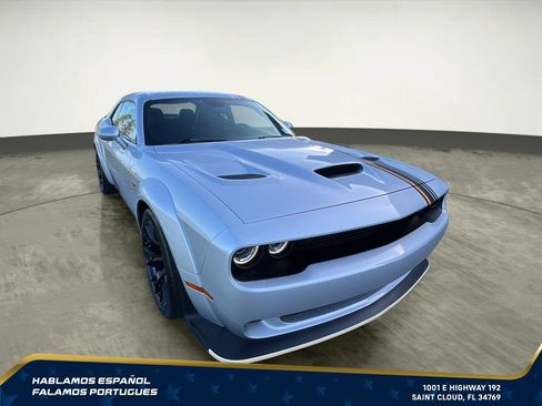 Used 2022 Dodge Challenger R/T Scat Pack RWD image 32