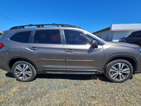 Used 2022 Subaru Ascent Limited AWD/4WD image 4