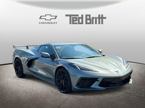 Used 2023 Chevrolet Corvette Stingray Premium Conv w/ Battery Protection Package RWD image 3