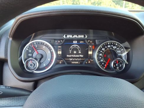 Used 2022 RAM 2500 Tradesman AWD/4WD image 7