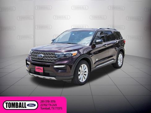 Certified 2023 Ford Explorer King Ranch w/ Technology Package AWD/4WD image 3