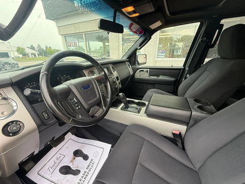 Used 2016 Ford Expedition EL XLT AWD/4WD image 9