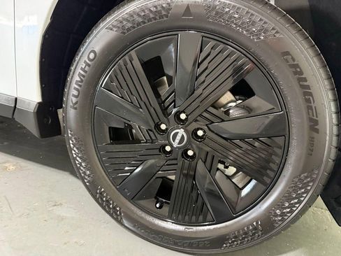 New 2026 Nissan Murano SV AWD/4WD image 8
