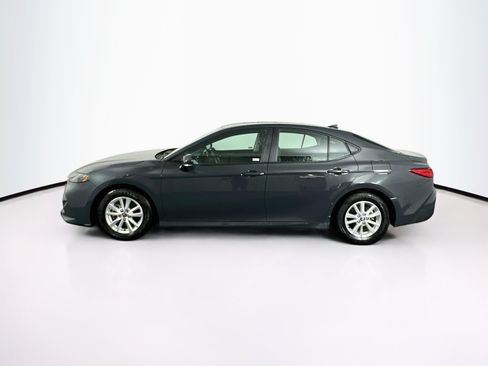 Used 2025 Toyota Camry LE FWD image 4