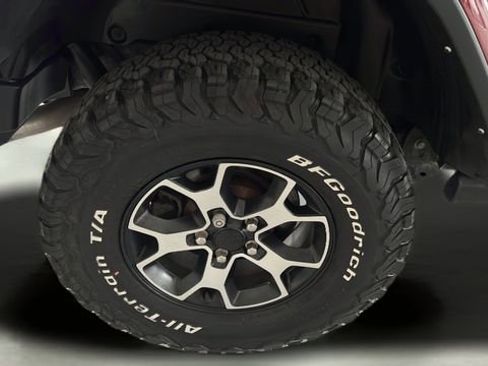 Used 2021 Jeep Wrangler Unlimited Rubicon w/ Dual Top Group AWD/4WD image 7