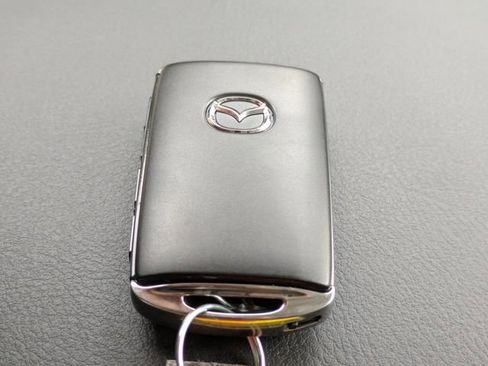 New 2025 MAZDA CX-5 AWD 2.5 S w/ Preferred Package image 32