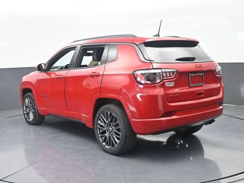 Used 2022 Jeep Compass Limited AWD/4WD image 4