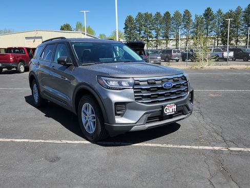 New 2026 Ford Explorer Active AWD/4WD image 19