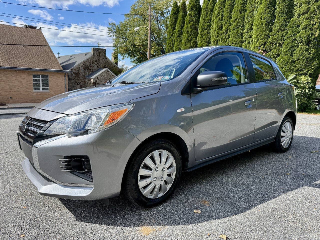 Used 2023 Mitsubishi Mirage SE FWD image 1